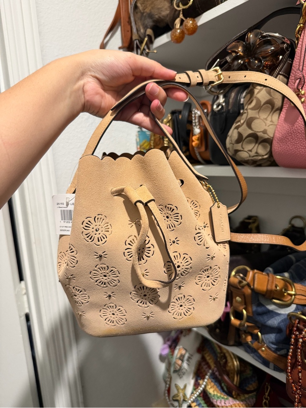 *RARE* Coach Drawstring Bucket Bag in Beige with Tea Rose Cutouts